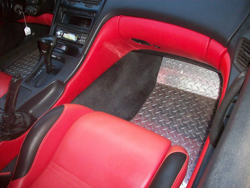I’d be willing to bet those seats came from Jegs.